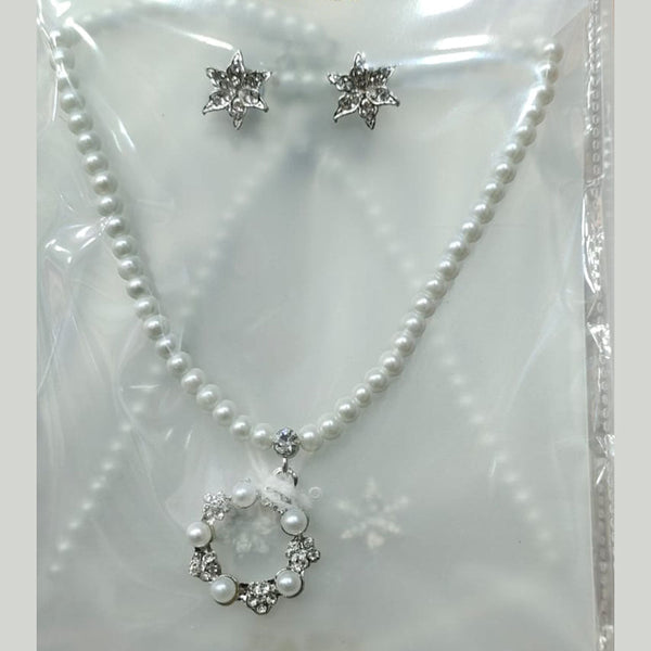 Tip Top Jewellers Silver Plated Austrian Stone And Pearl Pendant Set