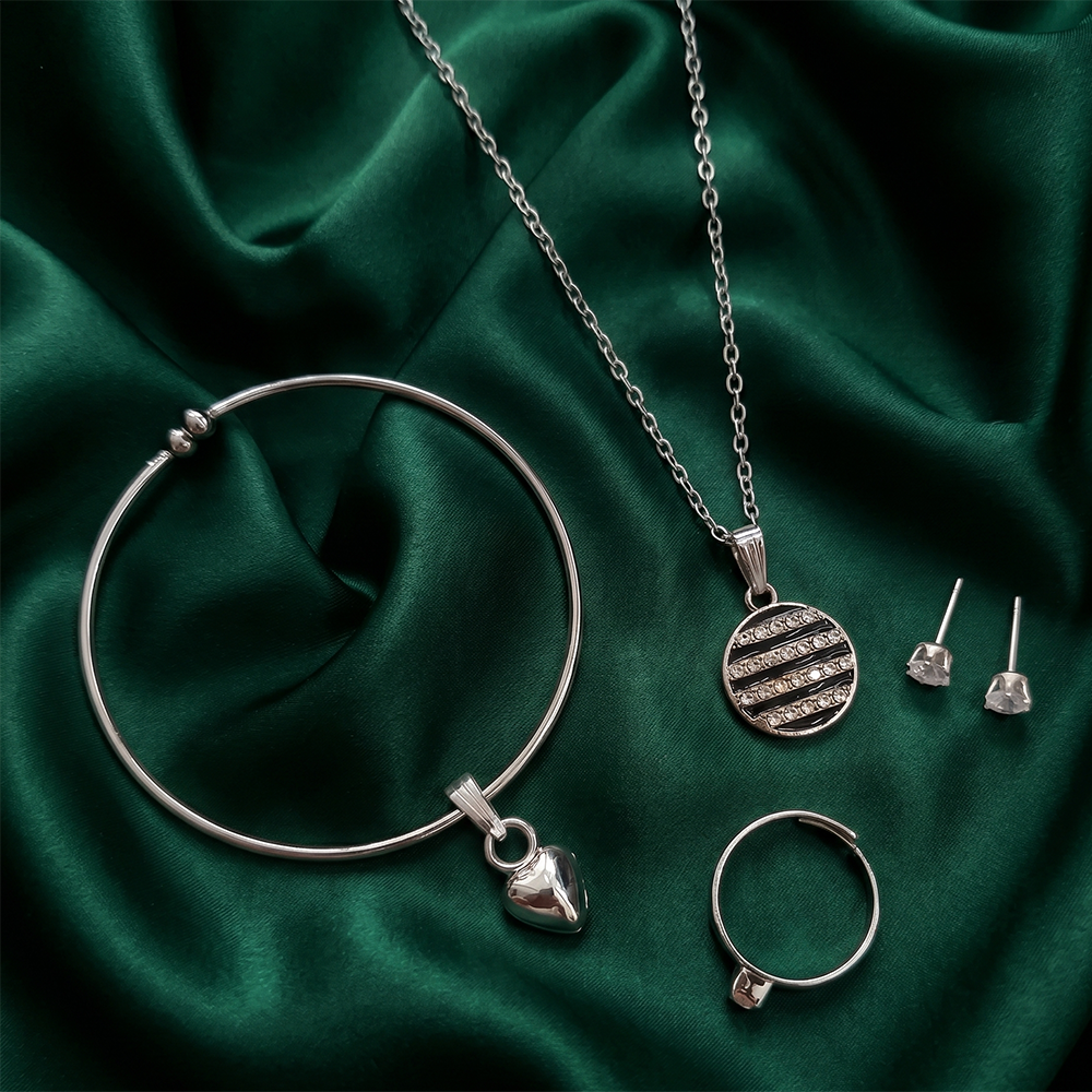 Urthn  Silver Plated Chain Pendant Earrings Rings And Bracelet Jewellery Combo Set (Pack of 6)