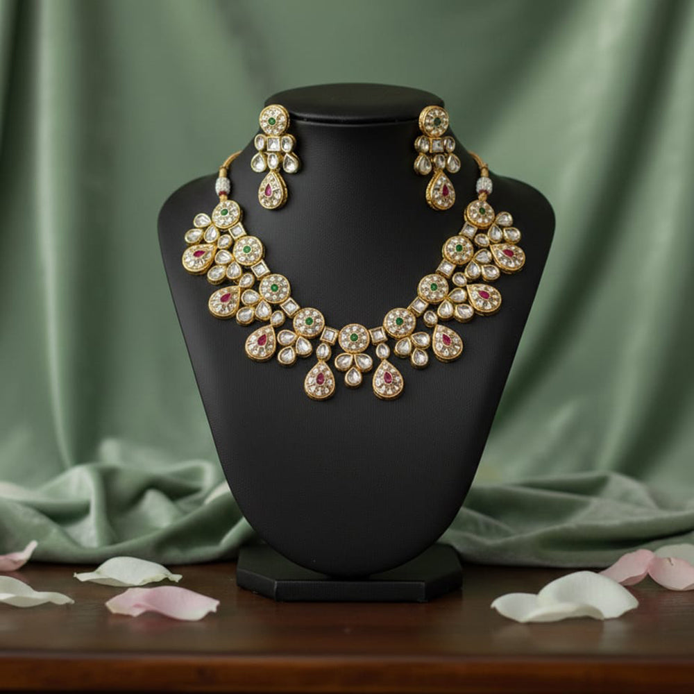 Tarangavi Premium Pota Stone Traditional Necklace Set