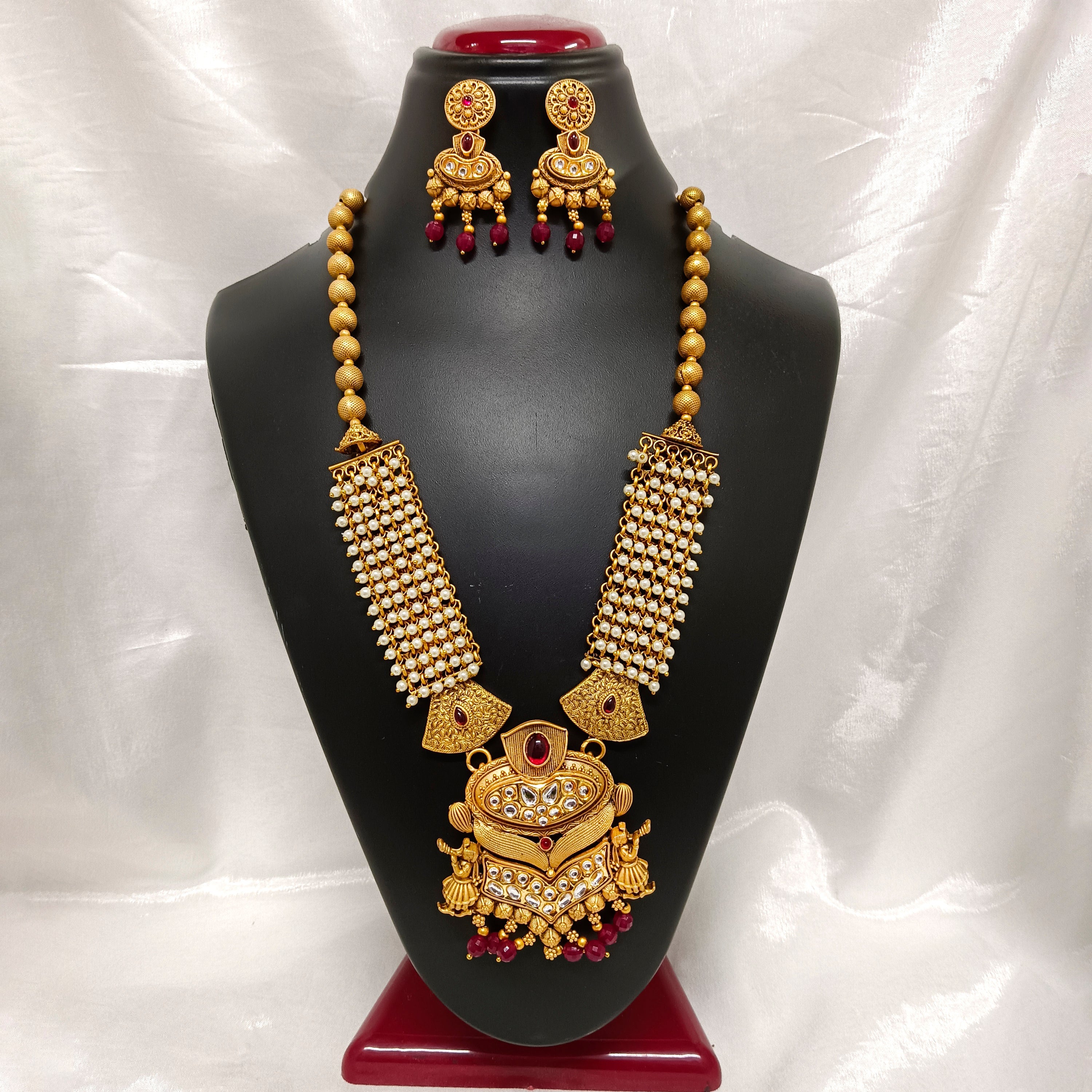 Darshana Jewels Kundan Stone Gold Plated Necklace Set