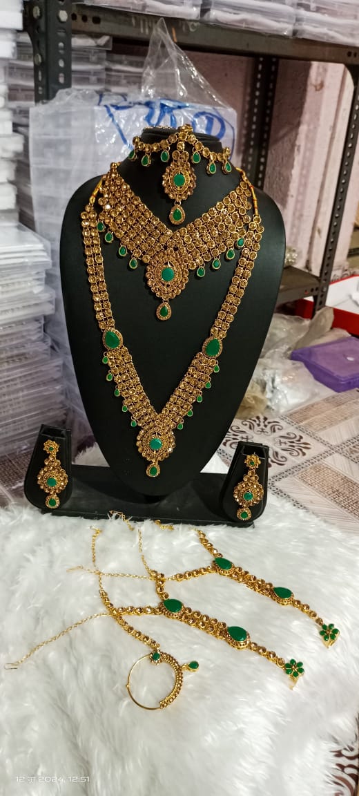 Kumavat Jewels Gold Plated Austrian Stone Gold Plated Bridal Set