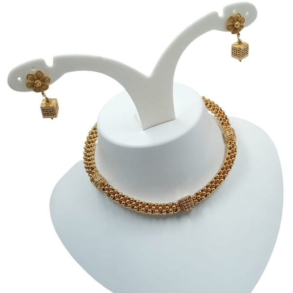 Padmawati Bangles Gold Plated Pota Stone And Pearls Choker Necklace Set