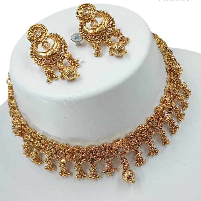 Padmawati Bangles Gold Plated Pota Stone And Pearls Choker Necklace Set