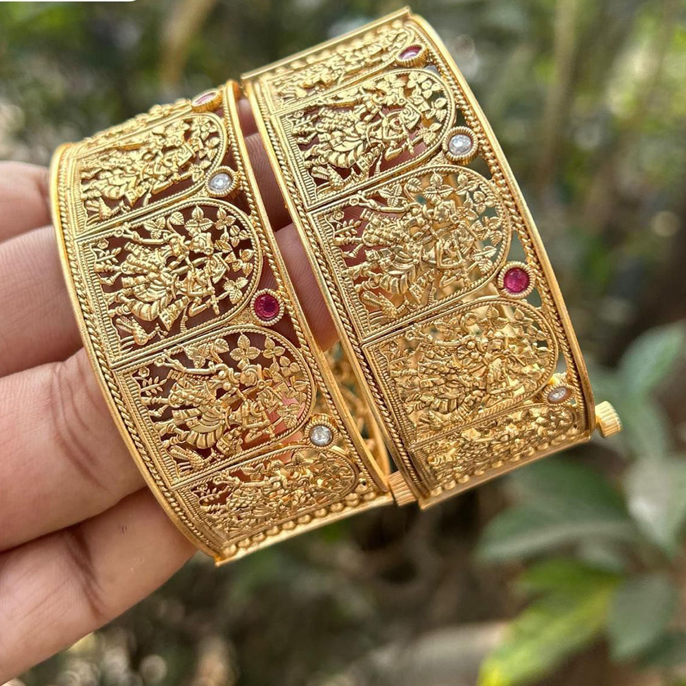 Neetu Art Gold Plated Pota Stone Openable Bangles Set