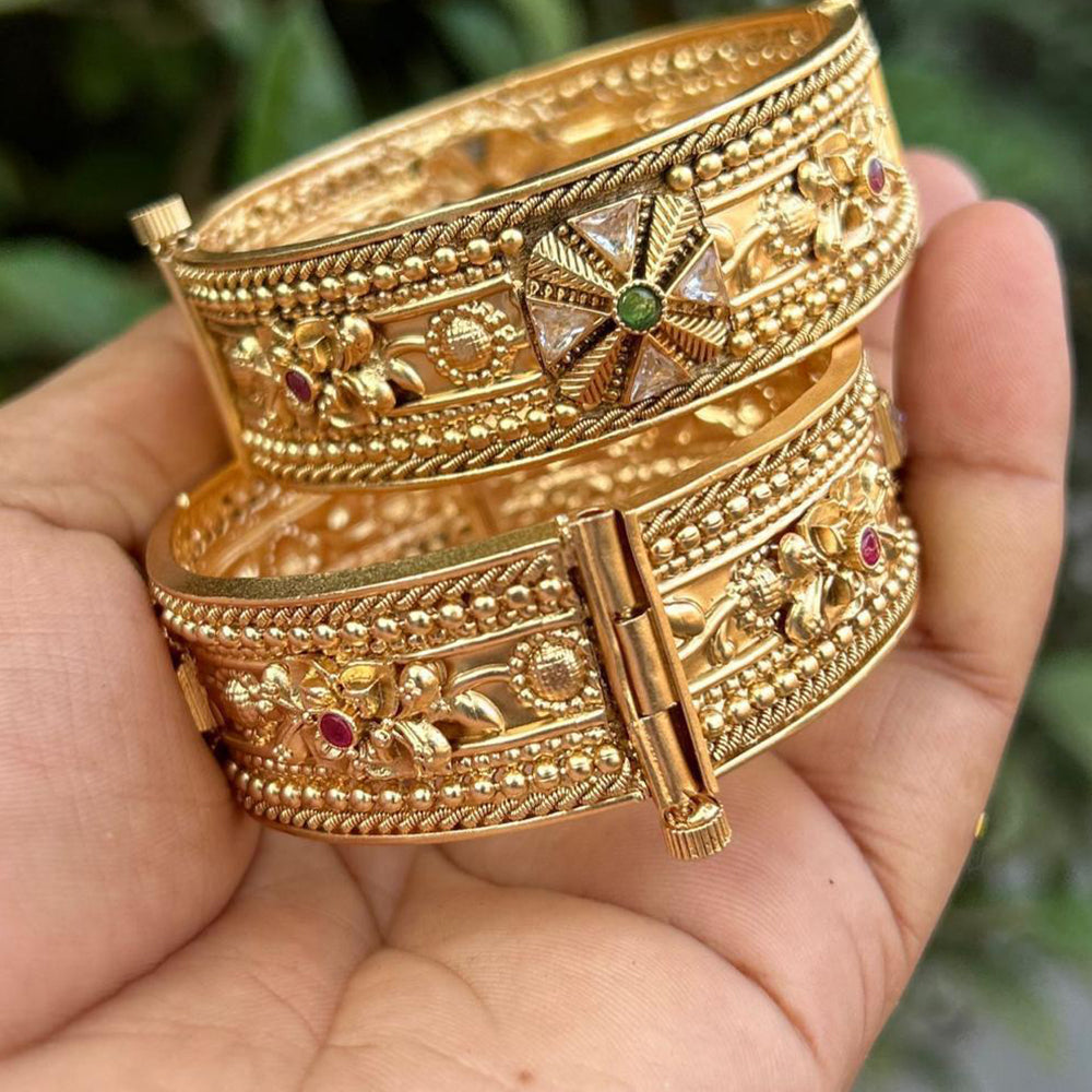 Neetu Art Gold Plated Pota Stone Openable Bangle Set
