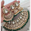 Neetu Art Shimmer Sparkle Kundan Stone And Pearls Choker Necklace Set