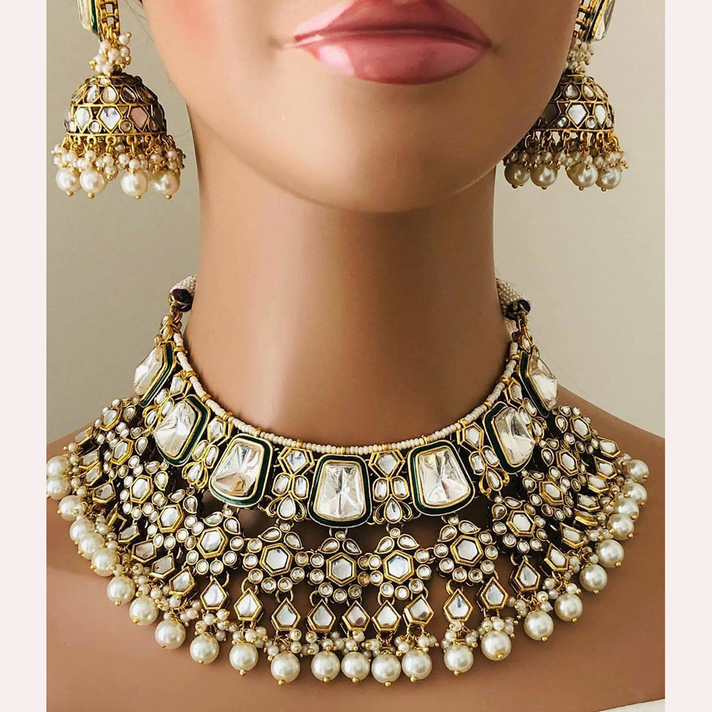 Neetu Art Shimmer Sparkle Kundan Stone And Pearls Choker Necklace Set