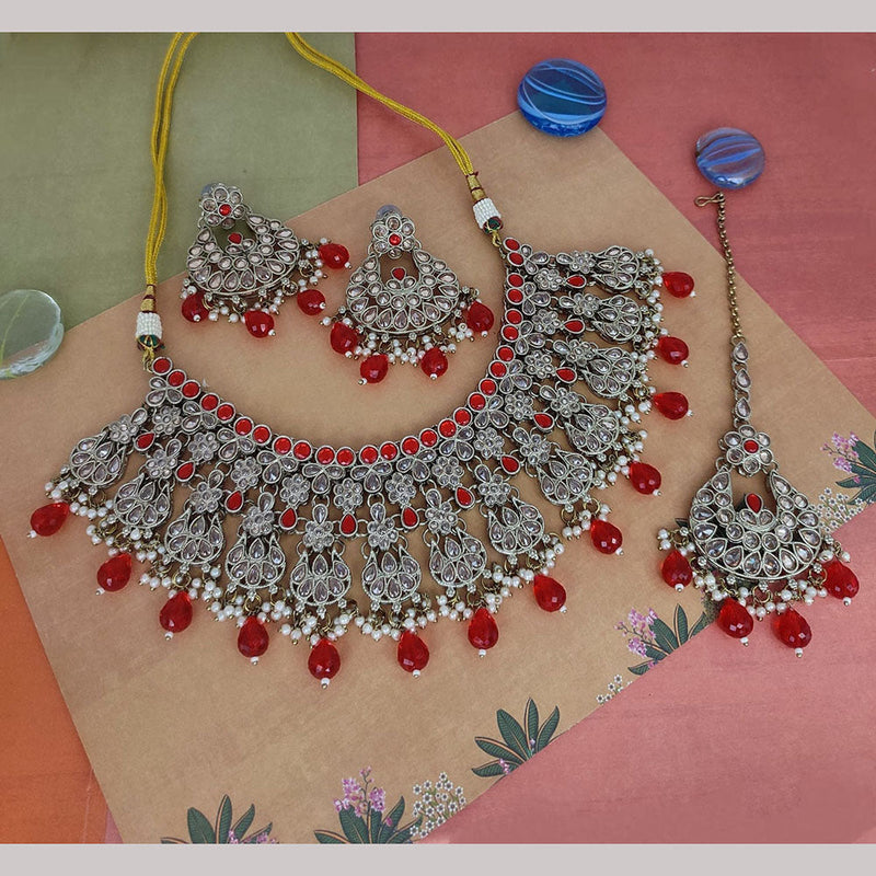 Manisha jewellery Silver Plated Crystal Stone And Pearl Necklace Set