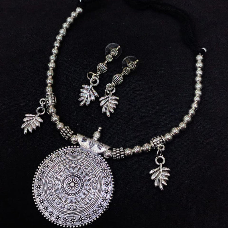 Manisha Jewellery Oxidised Plated Necklace Set