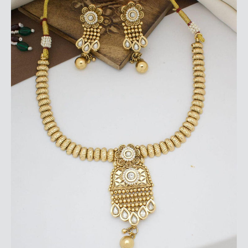 Manisha Jewellery Gold Plated Kundan Stone And Pearls Necklace Set