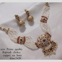 Manisha Jewellery Gold Plated Kundan Stone And Pearl Choker Necklace Set