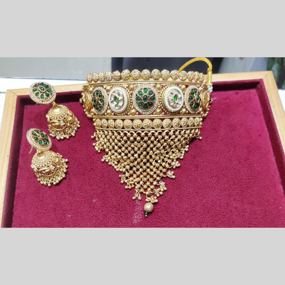 Manisha Jewellery Royal Charm Gold Plated Pota Stone Choker Necklace Set