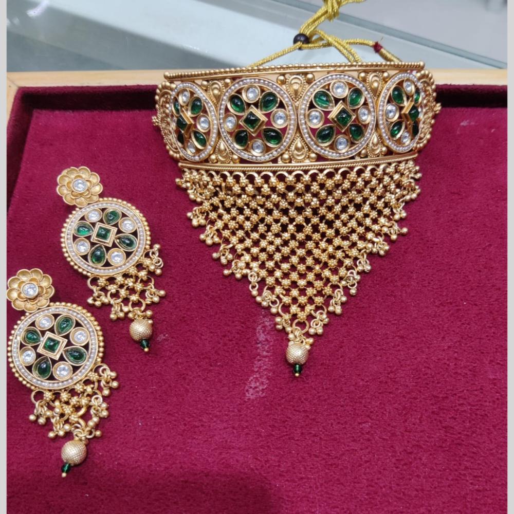 Manisha Jewellery Royal Charm Gold Plated Pota Stone Choker Necklace Set