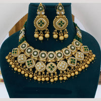 Manisha Jewellery Gold Plated Pota Stone And Beads Necklace Set