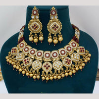 Manisha Jewellery Gold Plated Pota Stone And Beads Necklace Set
