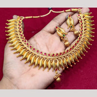 Manisha Jewellery Gold Plated Pota Stone Necklace Set