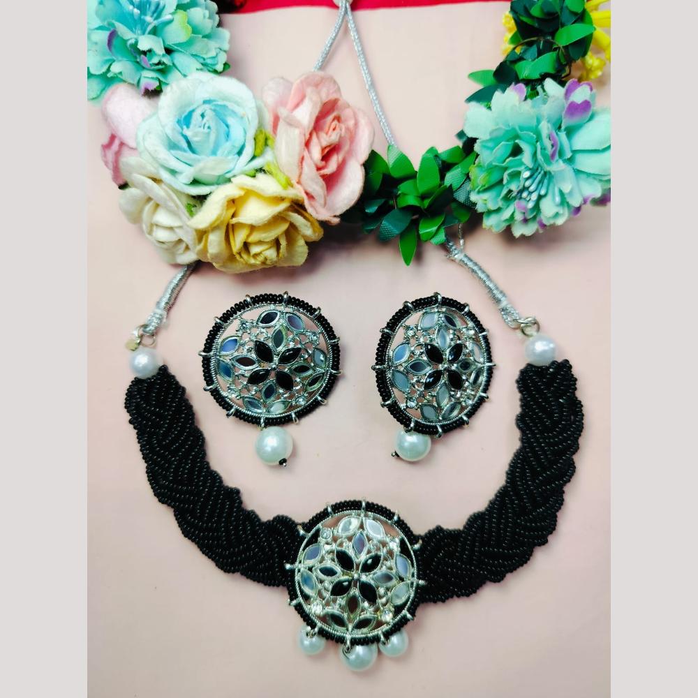 Manisha Jewellery Silver Plated Mirror And Pearl Necklace Set