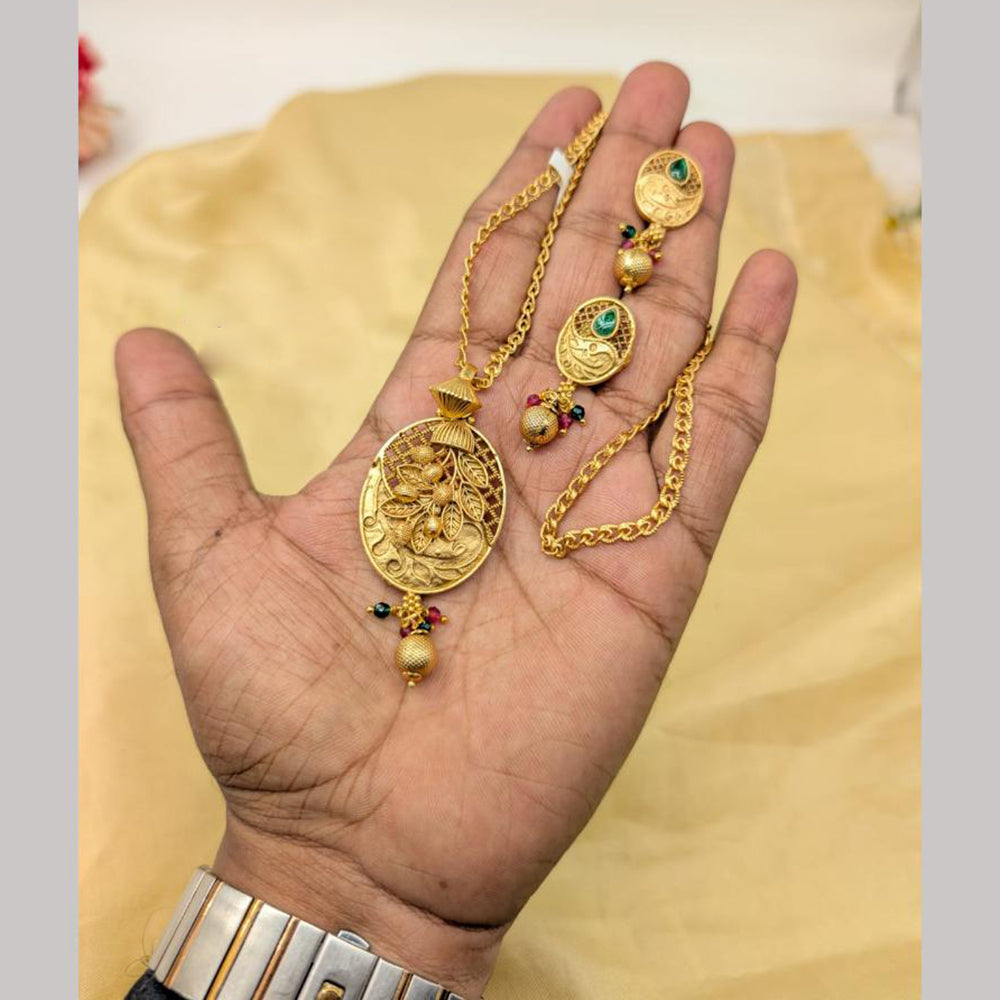 Manisha Jewellery Gold Plated Pota Stone Chain Pendant