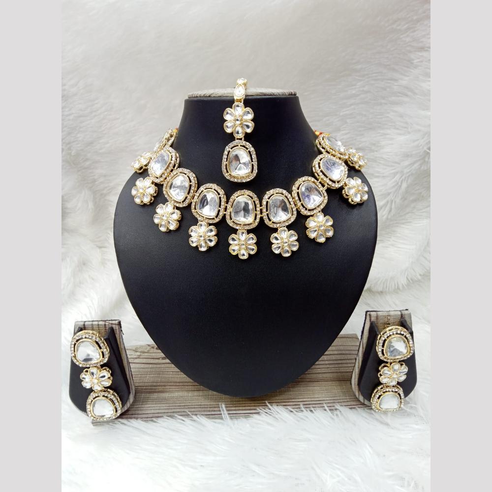 Manisha Jewellery Classic Grandeur Kundan Necklace Set