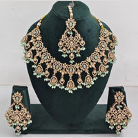 Manisha Jewellery Kundan and Pearl Necklace Set