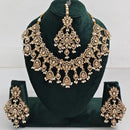 Manisha Jewellery Kundan and Pearl Necklace Set