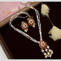 Manisha Jewellery Royal Charm Kundan and Pearl Necklace Set