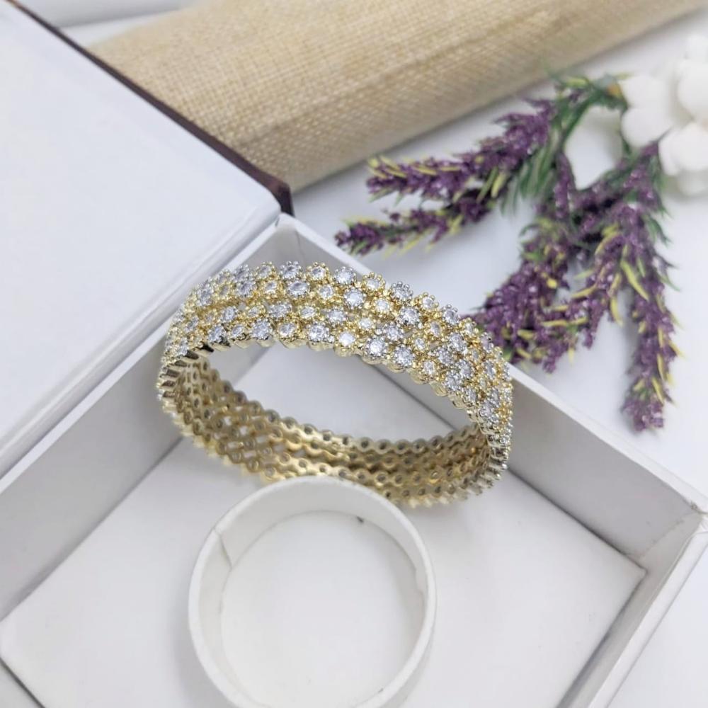 Manisha Jewellery Premium Gold Plated Austrian Stone Bracelet