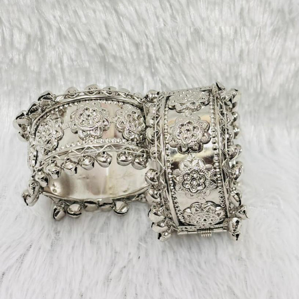 Manisha Jewellery Oxidiesd Plated Rustic Charm Openable Kada