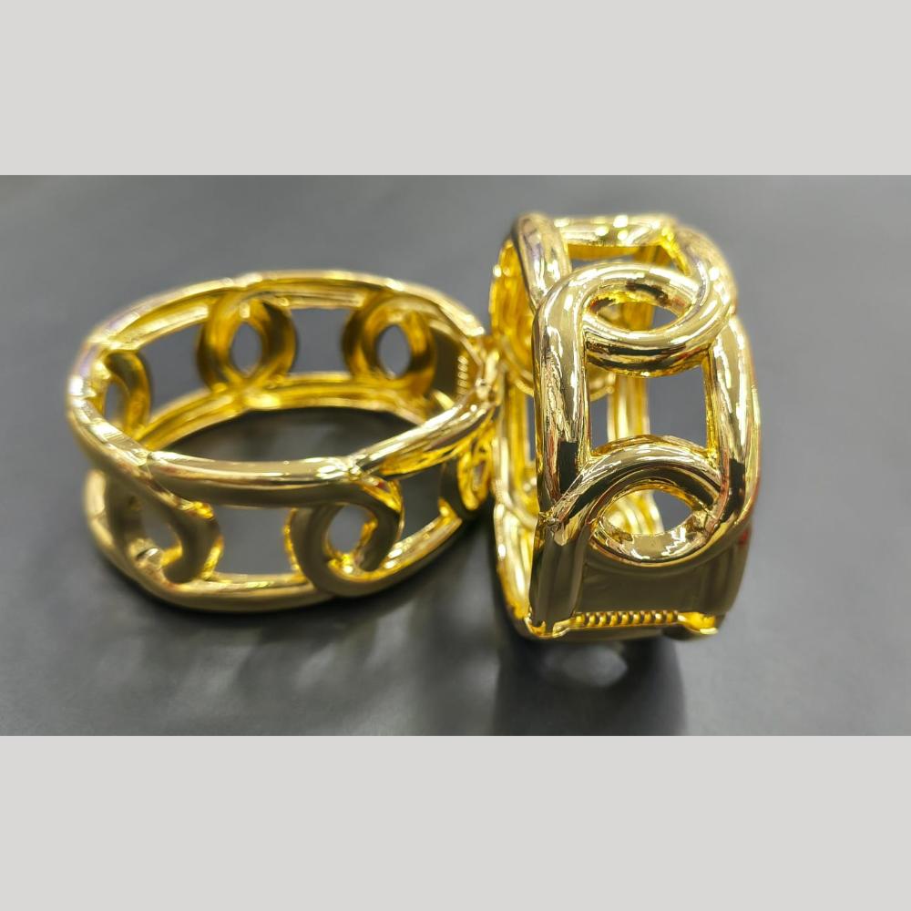 Manisha Jewellery Trendy Hammered Gold Kada with Easy Open Clasp Bracelet