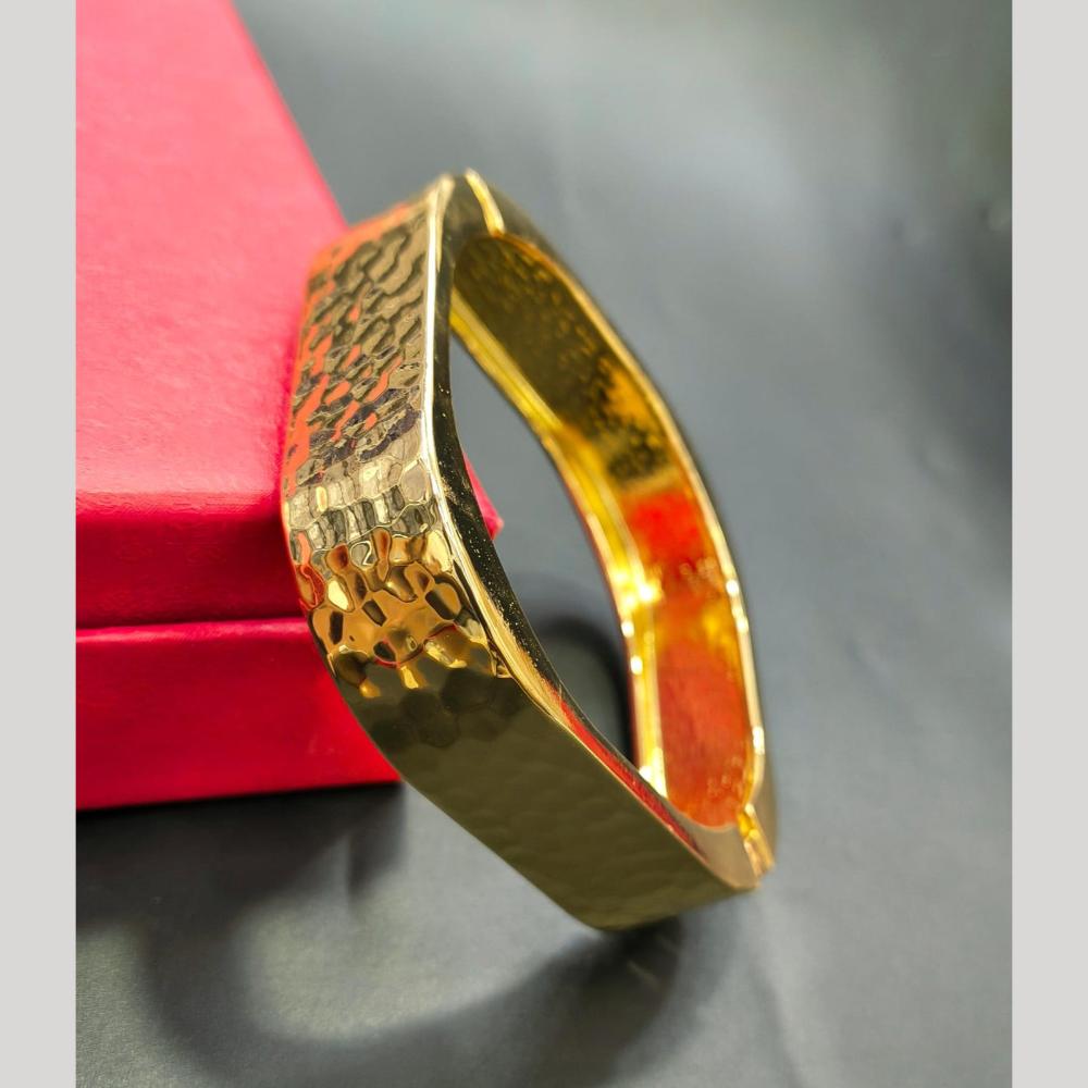 Manisha Jewellery Trendy Hammered Gold Kada with Easy Open Clasp Bracelet