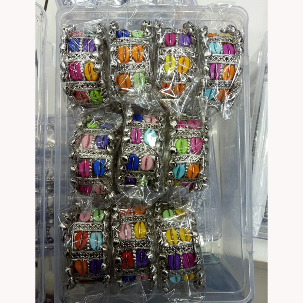 Manisha Jewellery Navratri Special Mirror With Colorfull Thread Work Bracelet