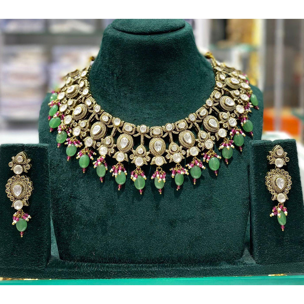 Manisha Jewellery Eyes Catching Traditional Kundan and Beads Necklace Set