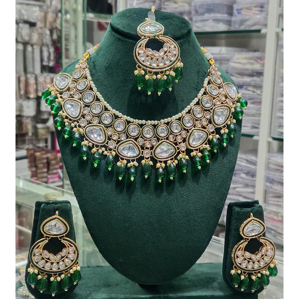 Manisha Jewellery Regal Aura Kundan Stone And Pearl Necklace Set