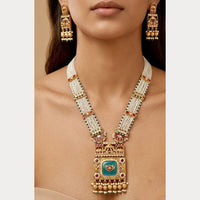 Manisha Jewellery Premium Pota Stone And Pearl Necklace Set