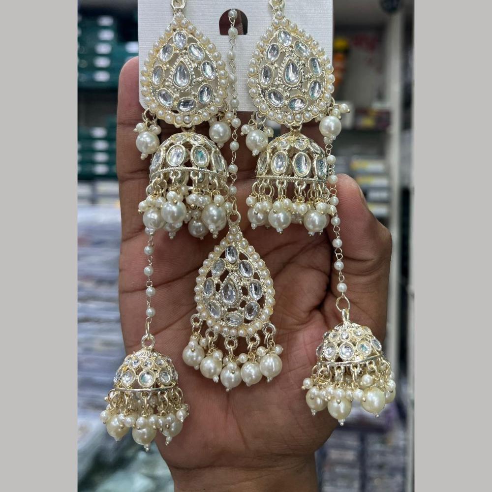 Manisha Jewellery Grand Kundan Stone And Beads Jhumki Earrings With Maangtikka