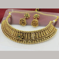 Manisha Jewellery Premium Pota Stone And Beads Choker Necklace Set
