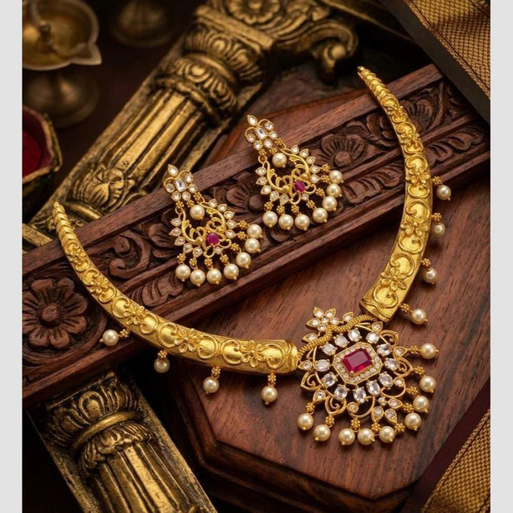 Manisha Jewellery Designer Crystal Stone And Beads Necklace Set