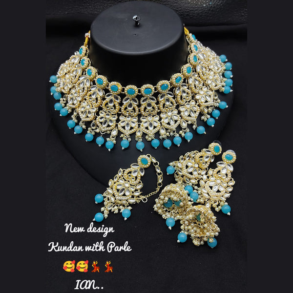 Lucentarts Jewellery Gold Plated Kundan Stone Necklace Set