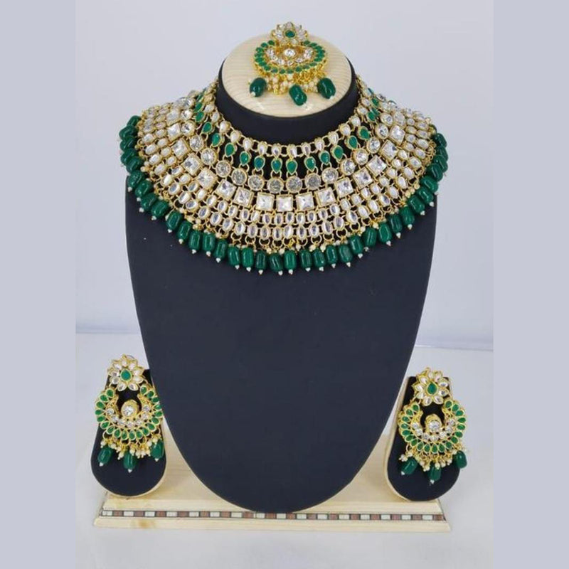 Lucentarts Jewellery Gold Plated Kundan Stone Necklace Set