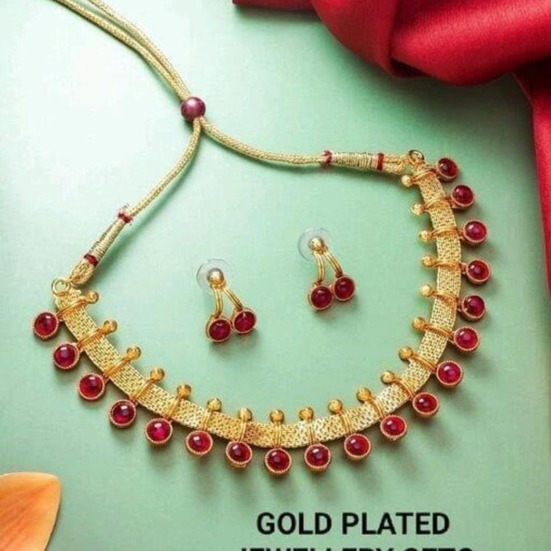 Lucentarts Jewellery Gold Plated Necklace Set