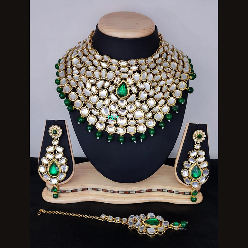 Lucentarts Jewellery Gold Plated Kundan Stone Necklace Set