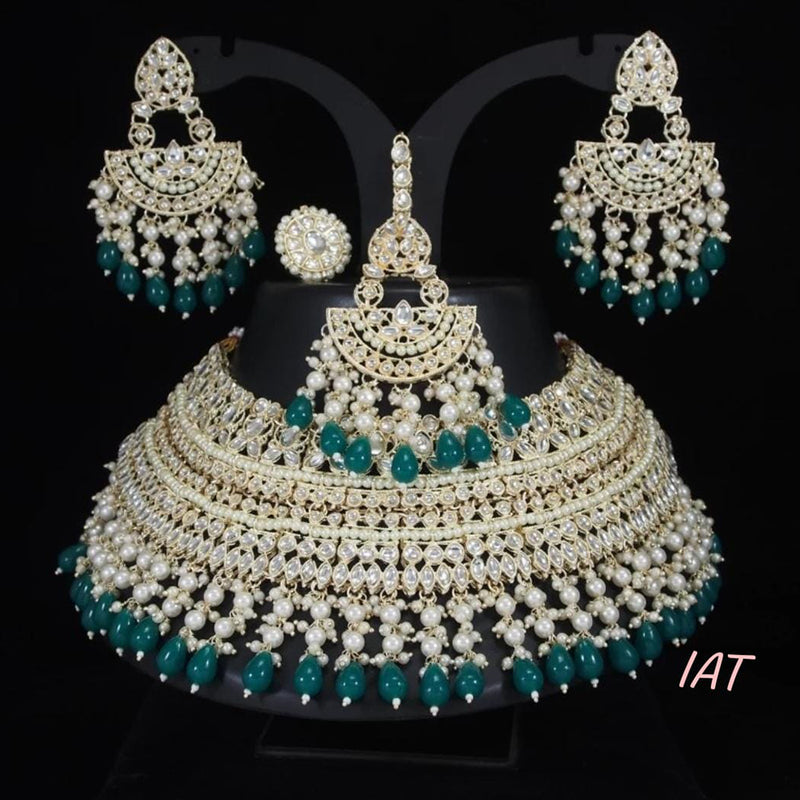 Lucentarts Jewellery Gold Plated Kundan Stone Necklace Set