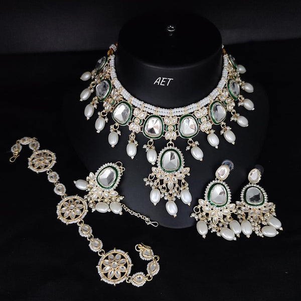 Lucentarts Jewellery Gold Plated Necklace Set With Sheeshphool