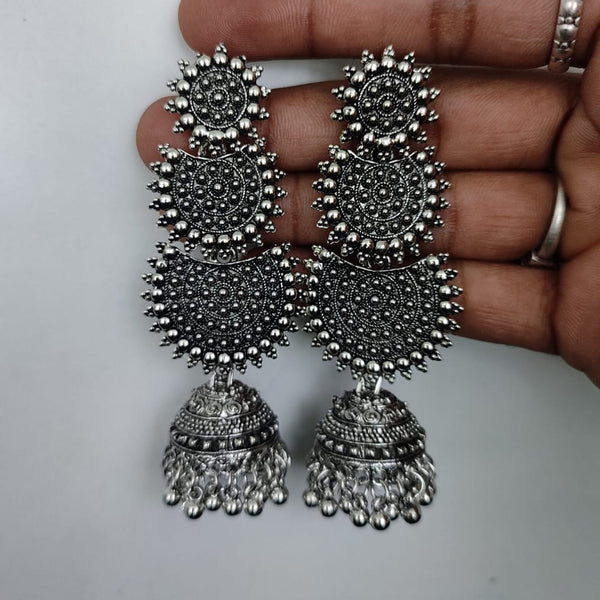 Lucentarts Jewellery Silver Plated Jhumki Earings