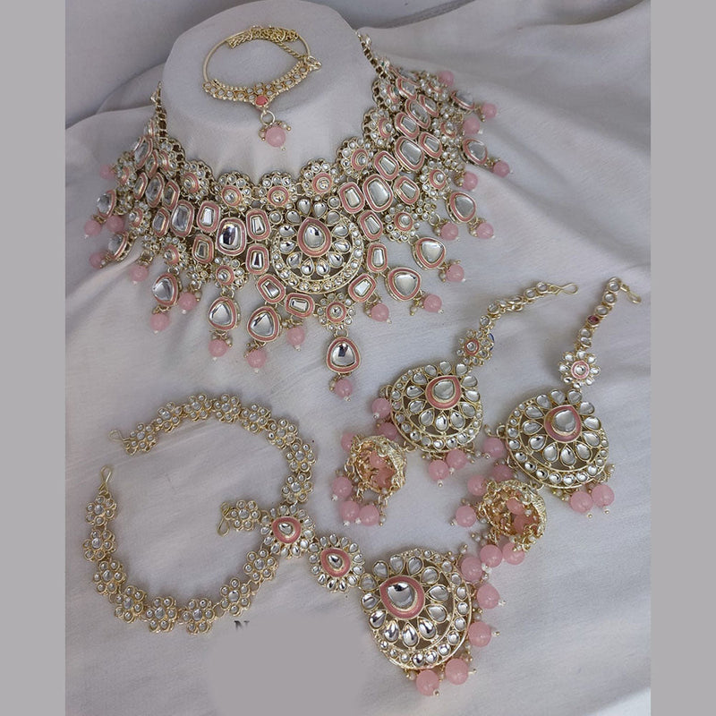 Lucentarts Jewellery Gold Plated Kundan Semi Bridal Set