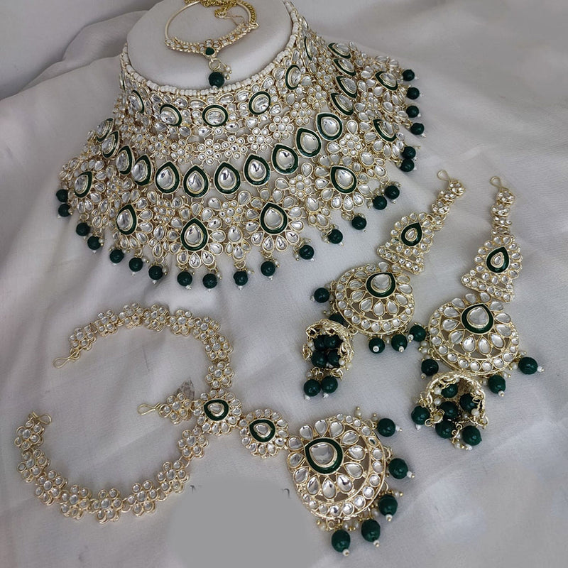 Lucentarts Jewellery Gold Plated Kundan Semi Bridal Set