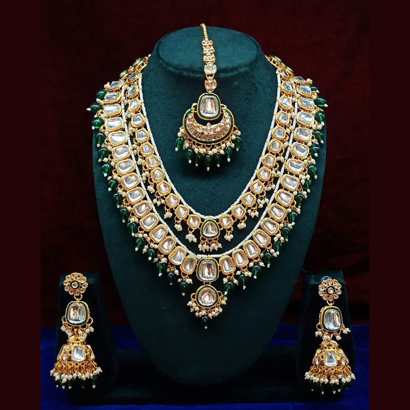 Lucentarts Jewellery Gold Plated Kundan and Beads Necklace Set