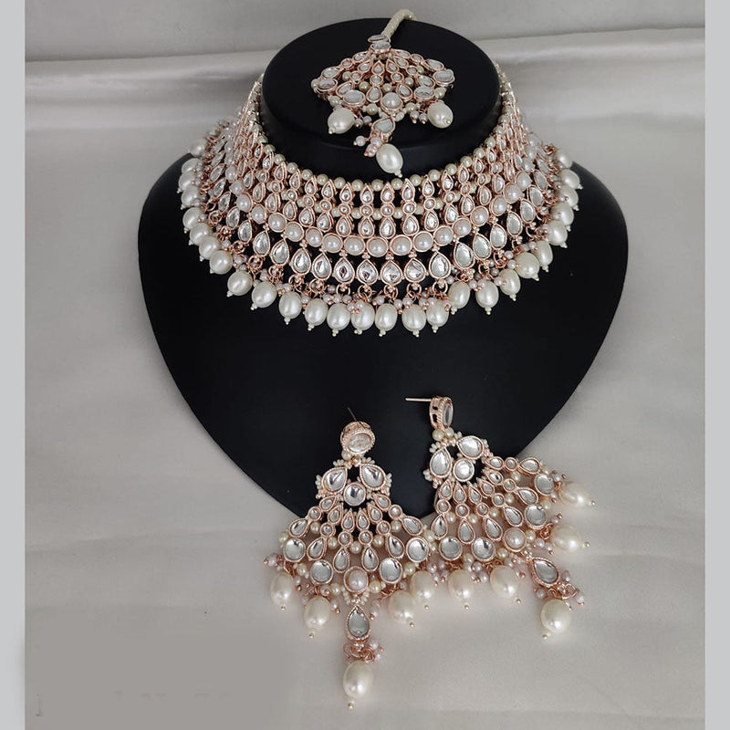 Lucentarts Jewellery Rose Gold Plated Kundan Stone And Pearls Choker Necklace Set