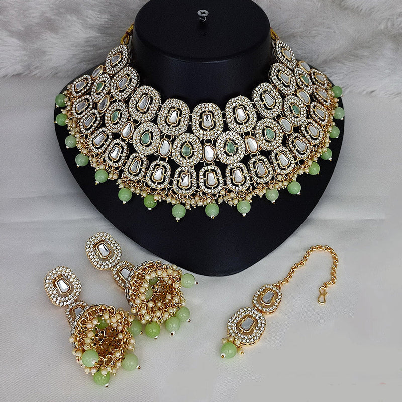 Lucentarts Jewellery Gold Plated Kundan Stone Choker Necklace Set