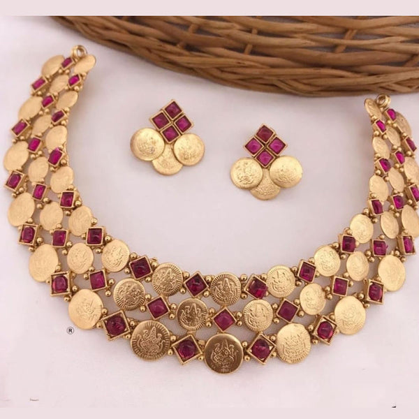 Lucentarts Jewellery Gold Plated Pota Stone And Temple Choker Necklace Set